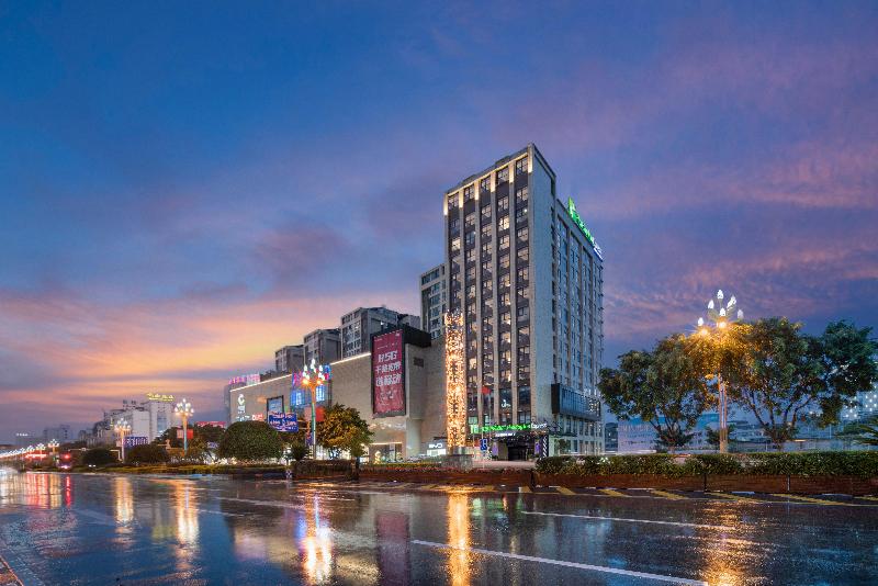 هتل Holiday Inn Express   Xichang City Center, An Ihg