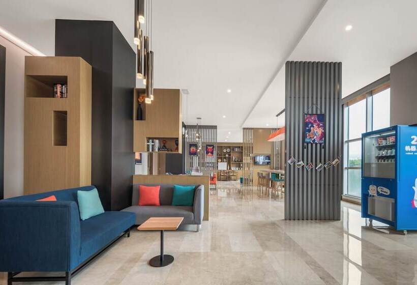 هتل Holiday Inn Express   Xichang City Center, An Ihg
