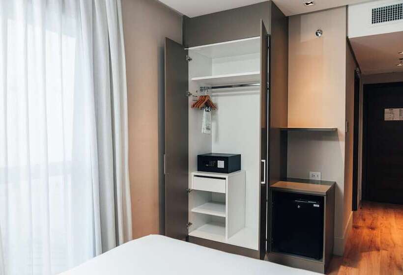 Palmaroga Hotel Asuncion, Tapestry Collection By Hilton