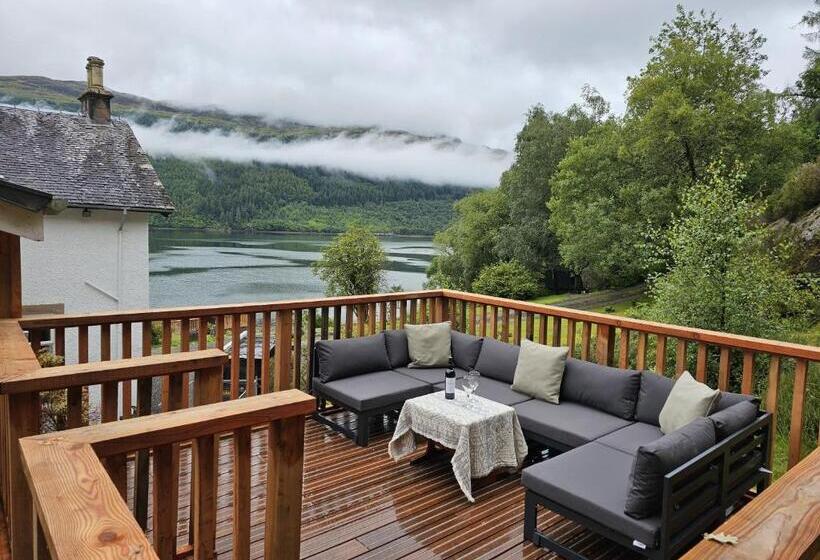 بنسيون Lochwood Guest House