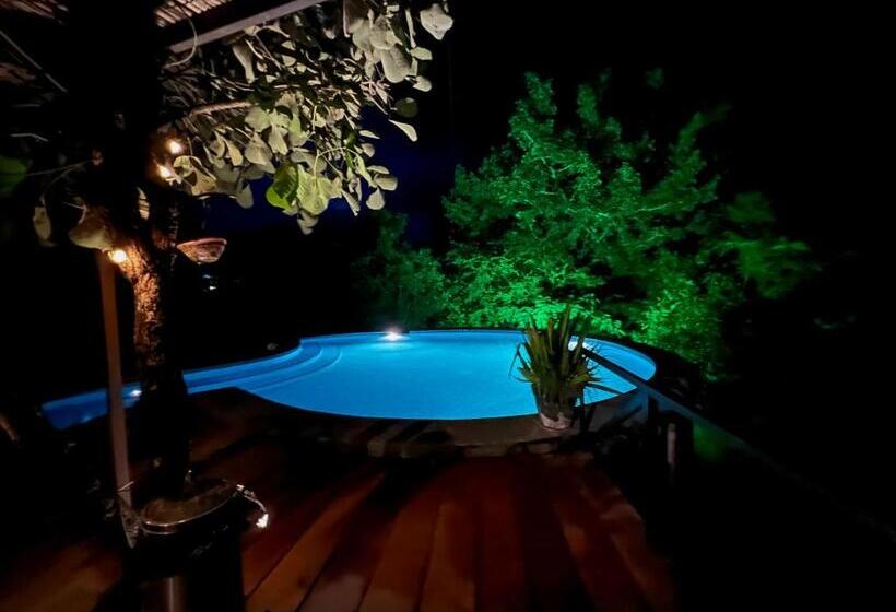 منتجع Bella Basera