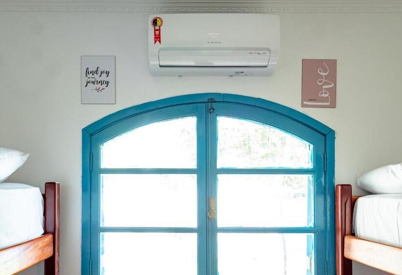 Flow Hostel Juquehy