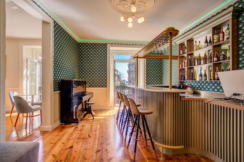 تختخواب و صبحانه Solar Dos Poetas