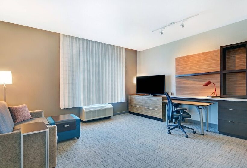 هتل Towneplace Suites By Marriott Jackson Airport / Flowood