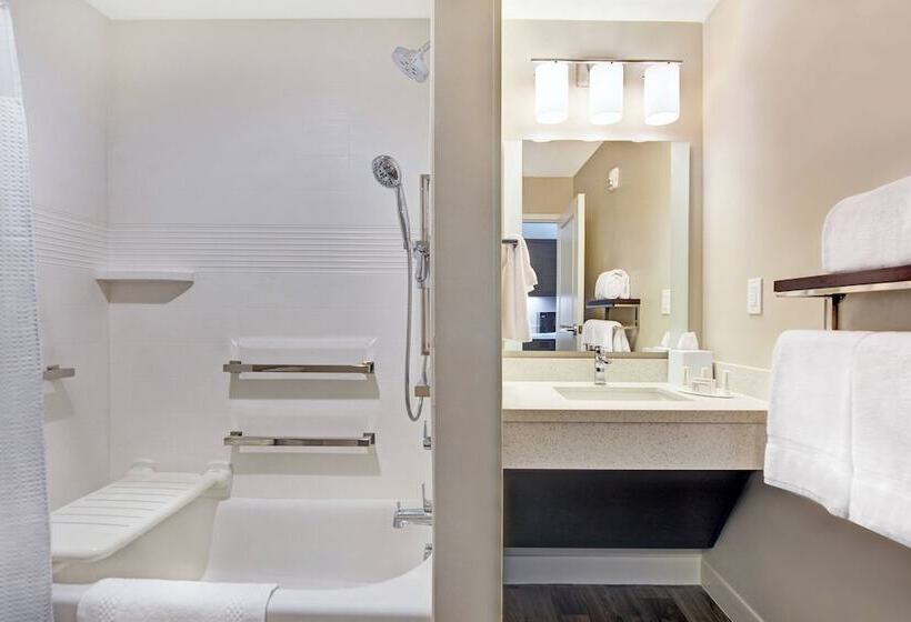 هتل Towneplace Suites By Marriott Jackson Airport / Flowood