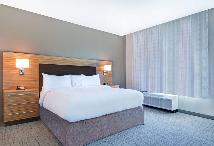 هتل Towneplace Suites By Marriott Jackson Airport / Flowood