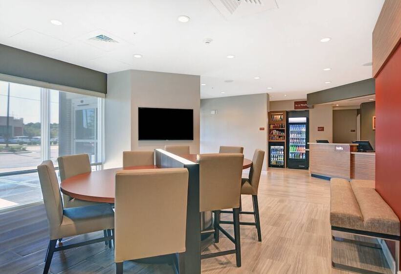 هتل Towneplace Suites By Marriott Jackson Airport / Flowood