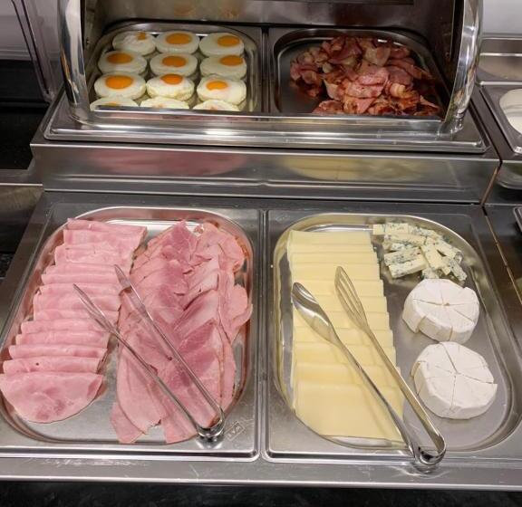 Fotos del hotel Valcha:  19