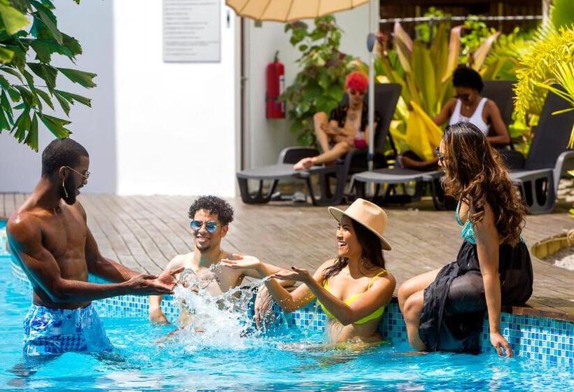 Tucan Resort & Spa