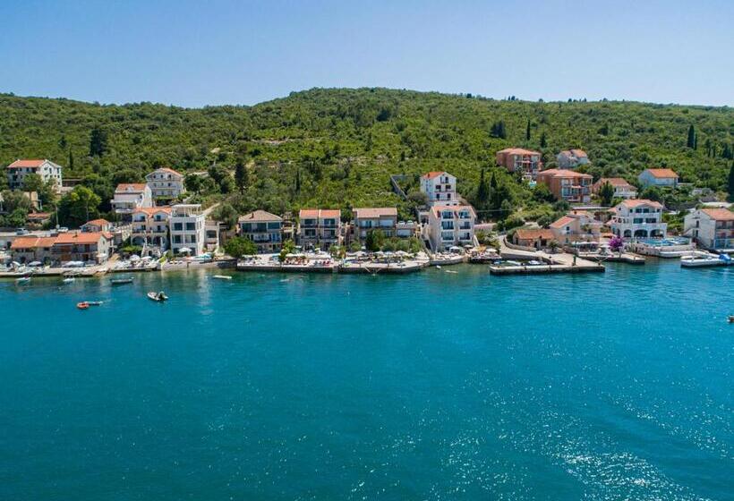Apartments Edera