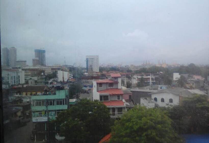 Haven Fort Hostel