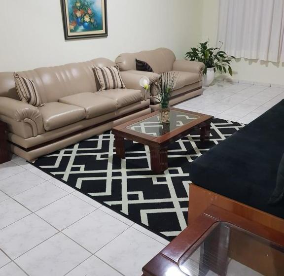 Hostel Inn Lago
