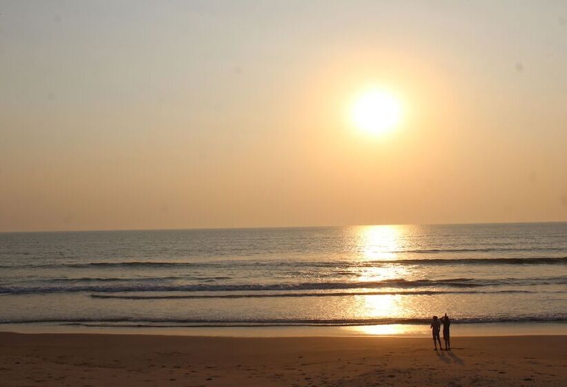 בית מלון כפרי Gk Beach Resort