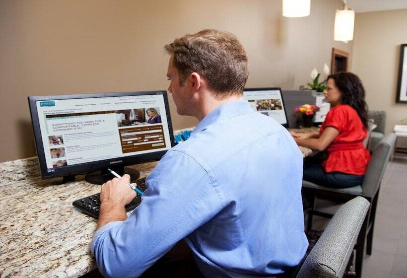 בית מלון כפרי Staybridge Suites   Johnson City, An Ihg