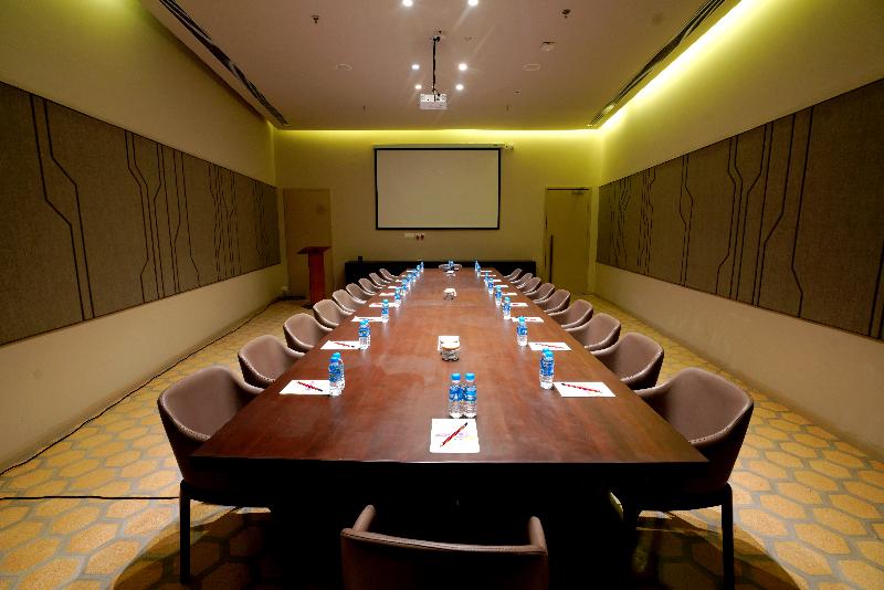 בית מלון כפרי The Amaya Resort Kolkata Nh6