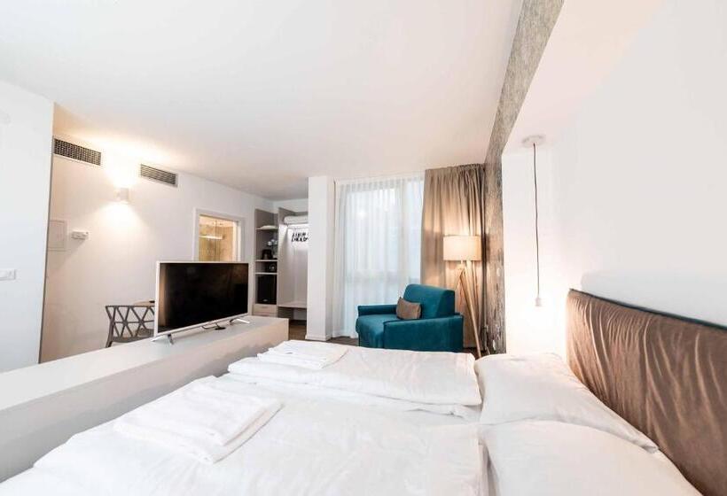 پانسیون Stay Cooper L Guesthouse Zum Löwen