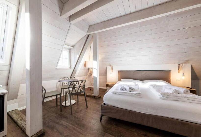 پانسیون Stay Cooper L Guesthouse Zum Löwen