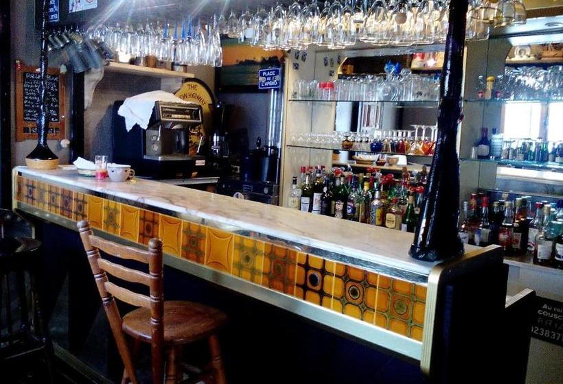 בית מלון כפרי Marie Claire La Grillade