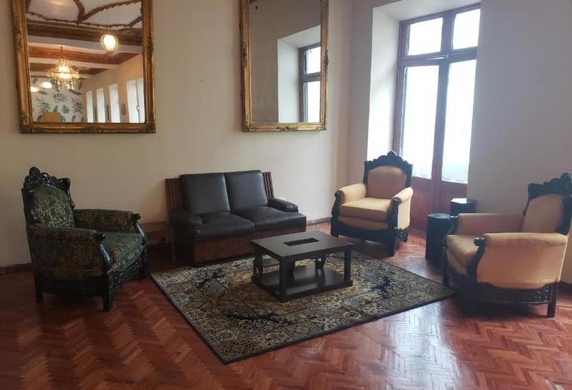 هتل Loki Boutique La Paz