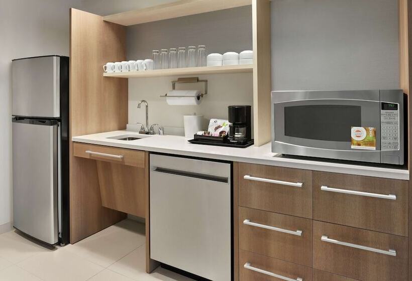 ホテル Home2 Suites By Hilton Brooklyn Park Minneapolis