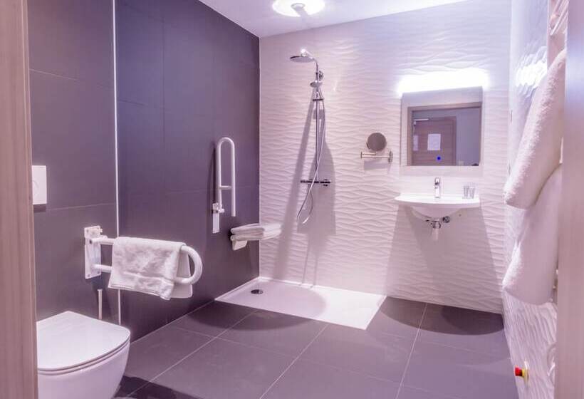 בית מלון כפרי Manava