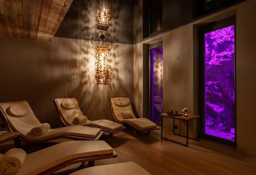 هتل 22 Summits Boutique