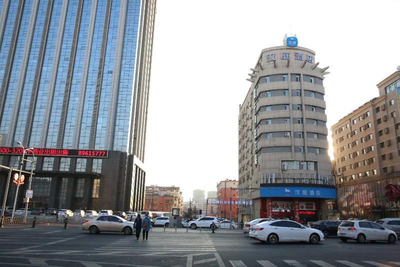 בית מלון כפרי Hanting  Changchun Hongqi Street Wanda