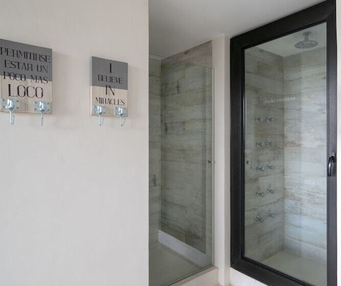 T Design Hotel Boutique