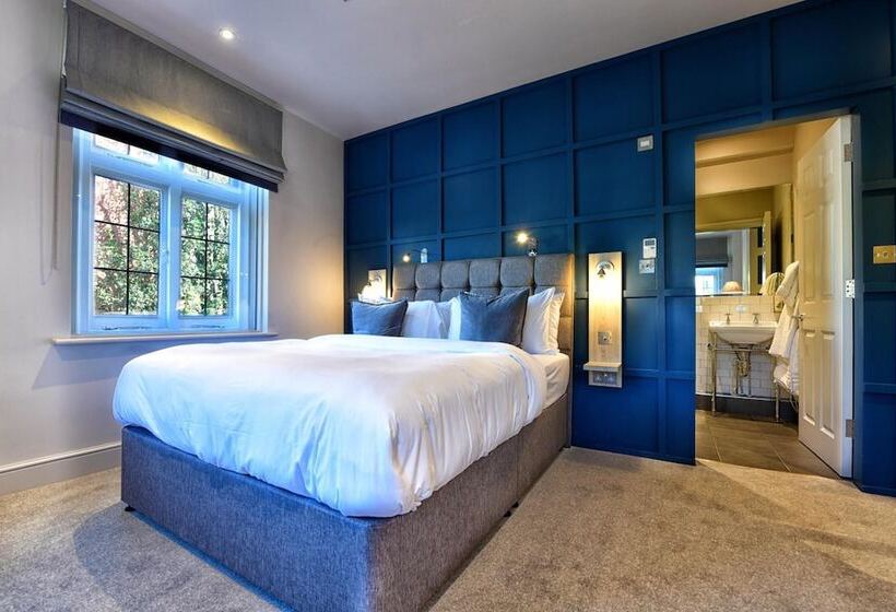 فندق صغير The Bridge Pub & Rooms