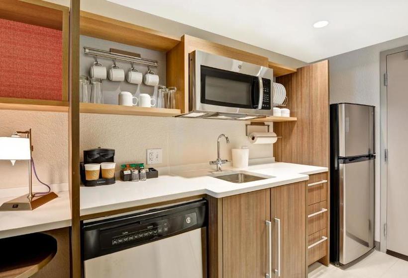 هتل Home2 Suites By Hilton Beaufort