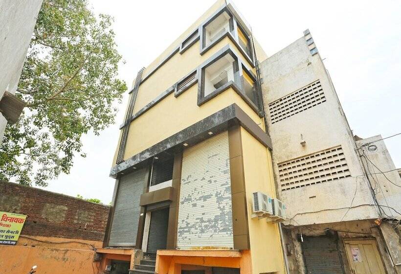 Oyo 16472 Hotel Shree Balram International