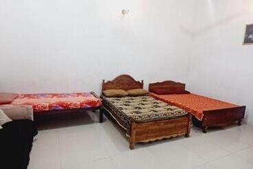 پانسیون 20 House Villa