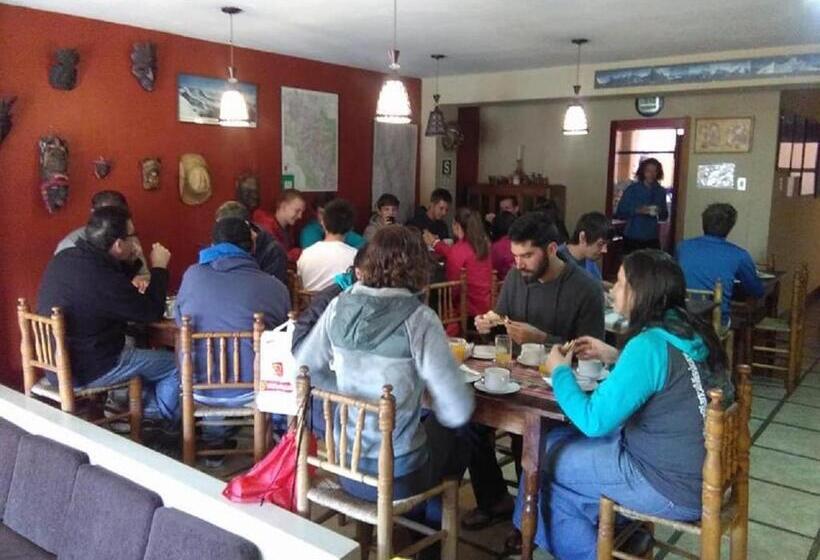 هاستل Benkawasi Experience Huaraz