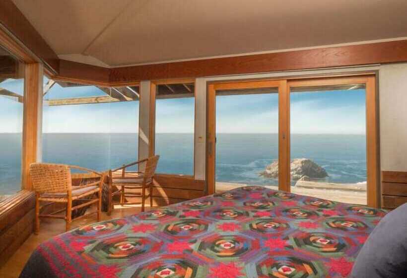 Общежитие The Inn At Newport Ranch