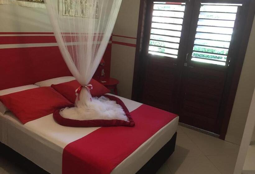 تختخواب و صبحانه Pousada Da Luz