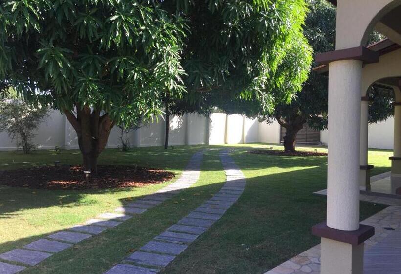 تختخواب و صبحانه Pousada Da Luz