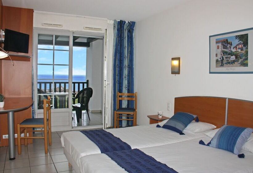 هتل Village Vacances Azureva Hendaye