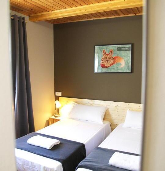 پانسیون Hostal Fonda Prat