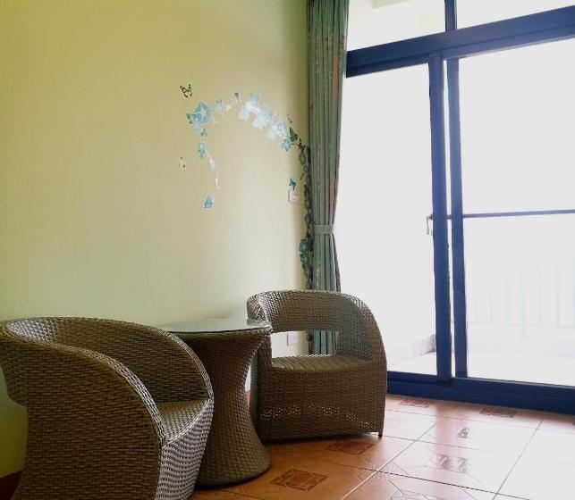 تختخواب و صبحانه Love Ocean & Happy Bay Homestay