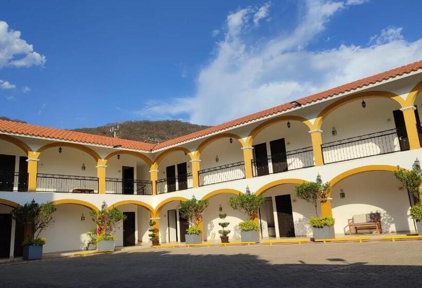 فندق Casa Blanca