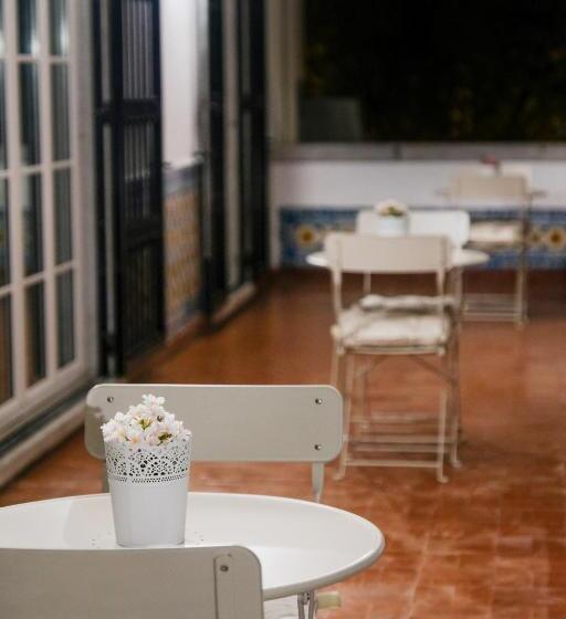 پانسیون 4u Lisbon Airport Suites