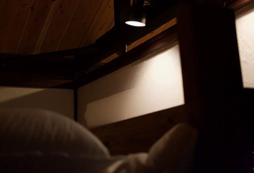 پانسیون Kazenomori Kitchen Hostel