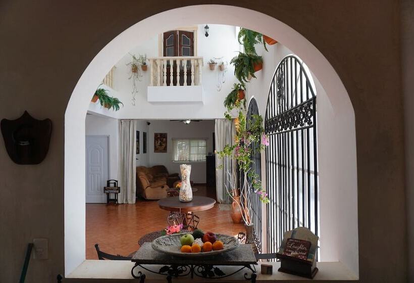 Baoba Breeze Bed & Breakfast  Beachfront Paradise