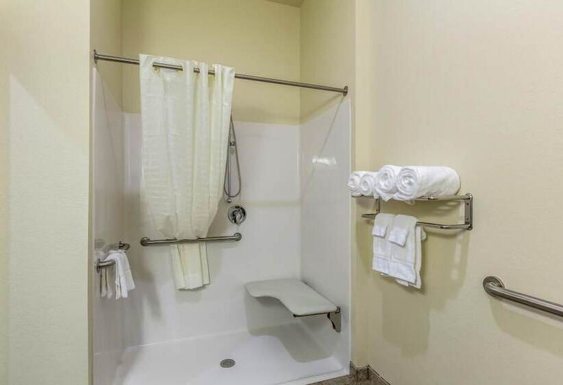 هتل Cobblestone Inn & Suites  Fairfield Bay