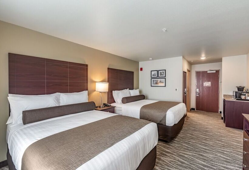 هتل Cobblestone Inn & Suites  Fairfield Bay