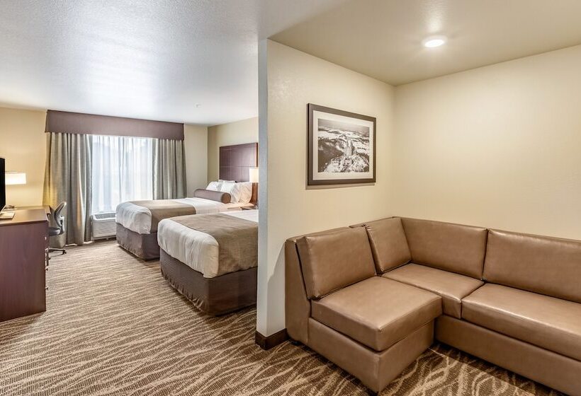 هتل Cobblestone Inn & Suites  Fairfield Bay
