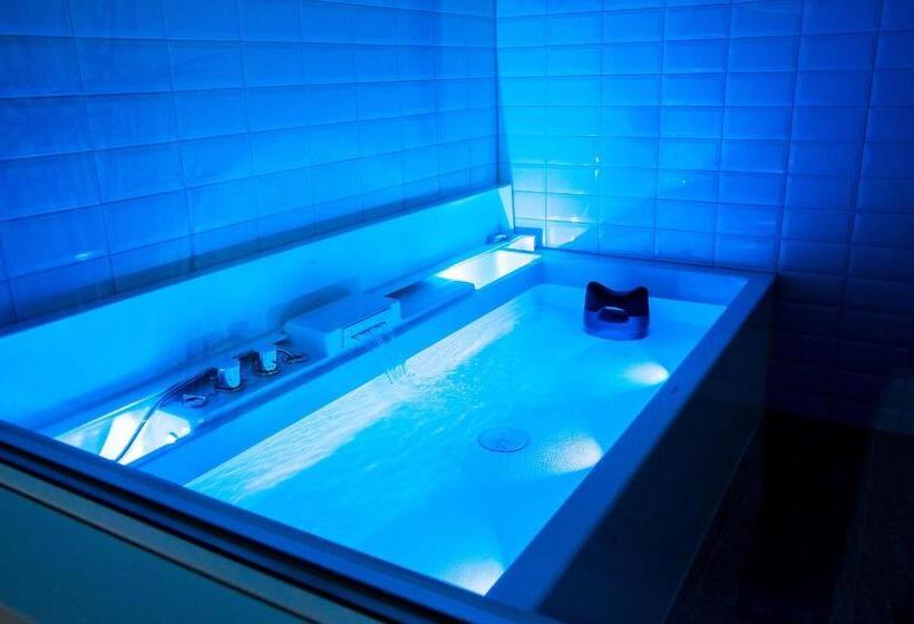 هتل Plus Punkt Private Spa