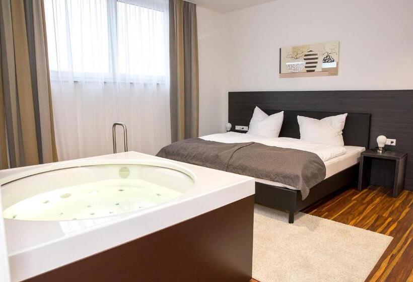 هتل Plus Punkt Private Spa