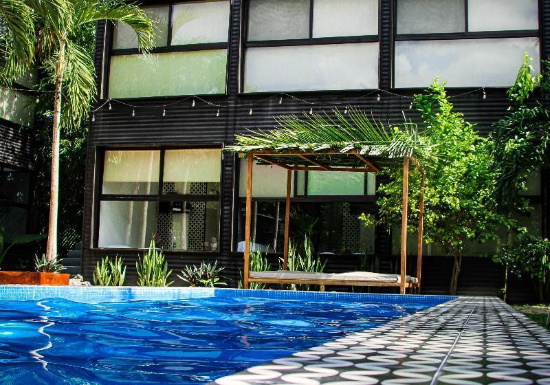 هتل Urban Bacalar