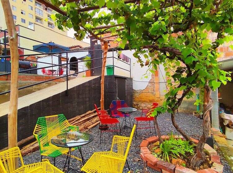 پانسیون Hostel Trip Monkey San Gil